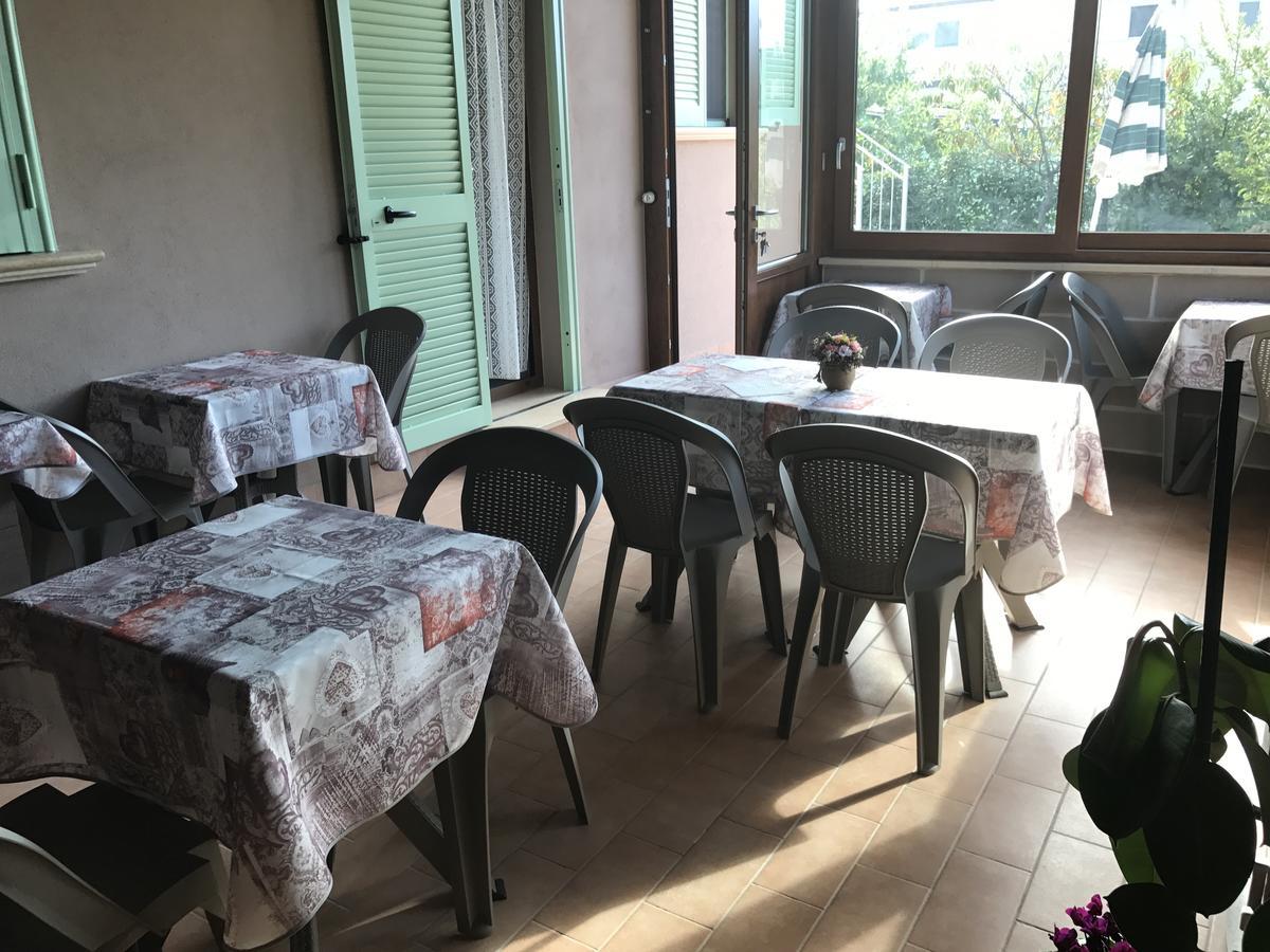 马里纳迪马萨Bba2Passi住宿加早餐旅馆 外观 照片