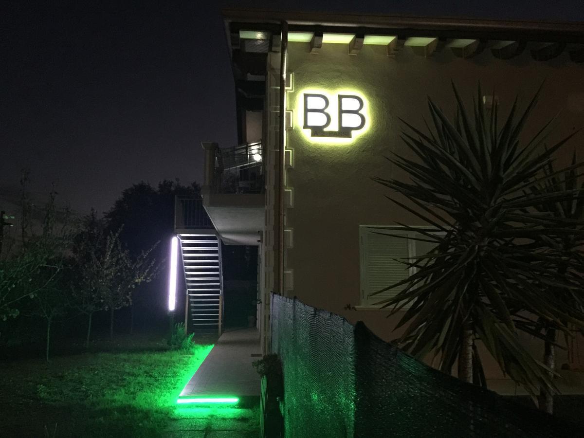 马里纳迪马萨Bba2Passi住宿加早餐旅馆 外观 照片